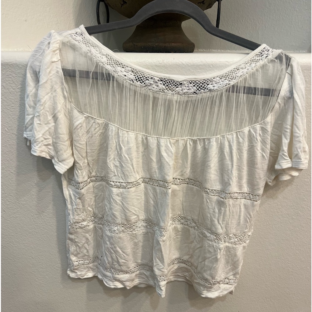 American Eagle shirt